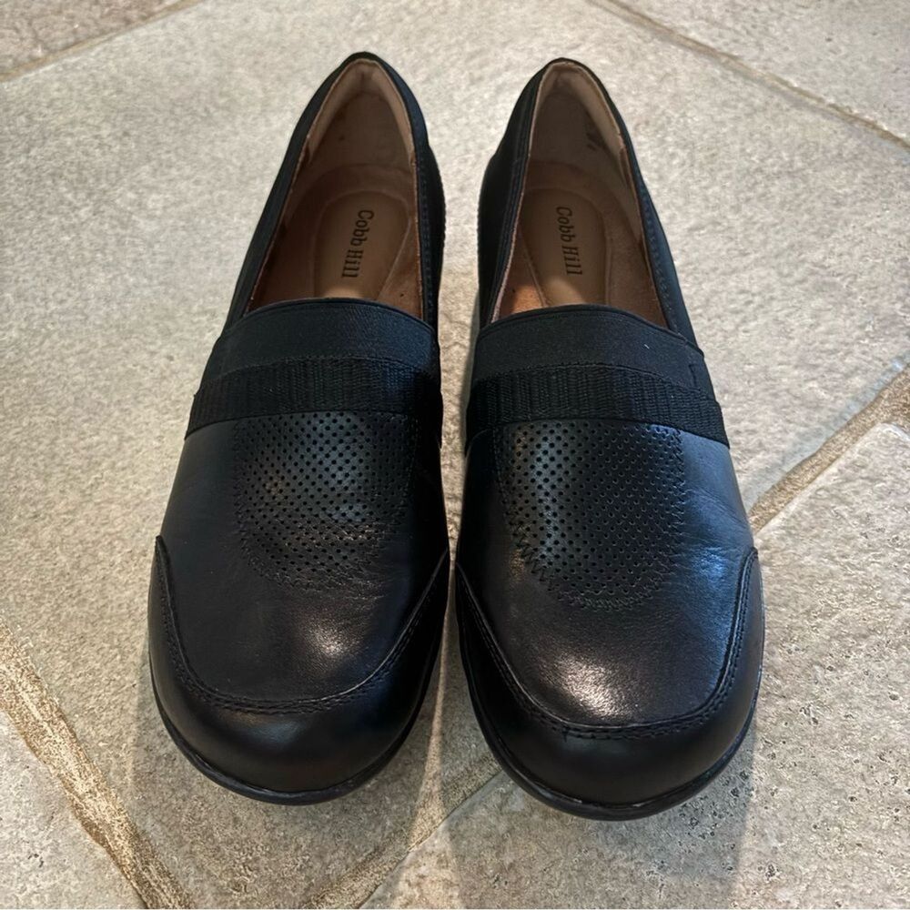 NWOT Cobb Hill Penfield A-Line Casual Slip-On Black Leather Loafers Size 9